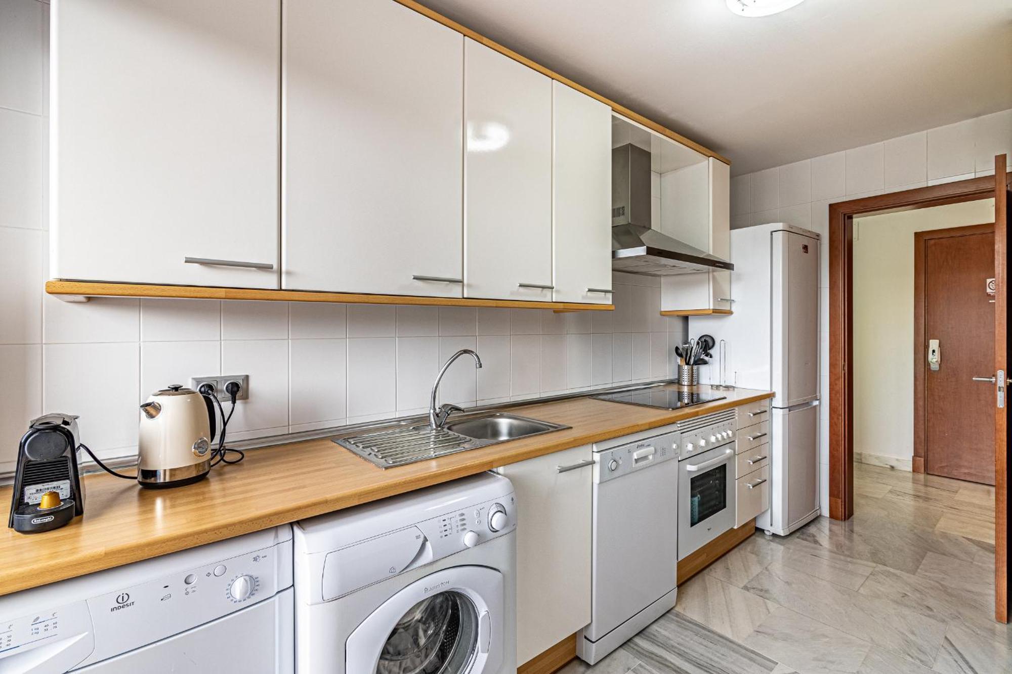 Rentitspain Apartamento Charming Gym, Jacuzzi Y Balcon Estepona Exterior foto